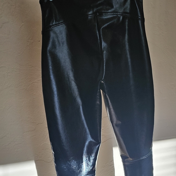 Sold - Picture 6 of 6